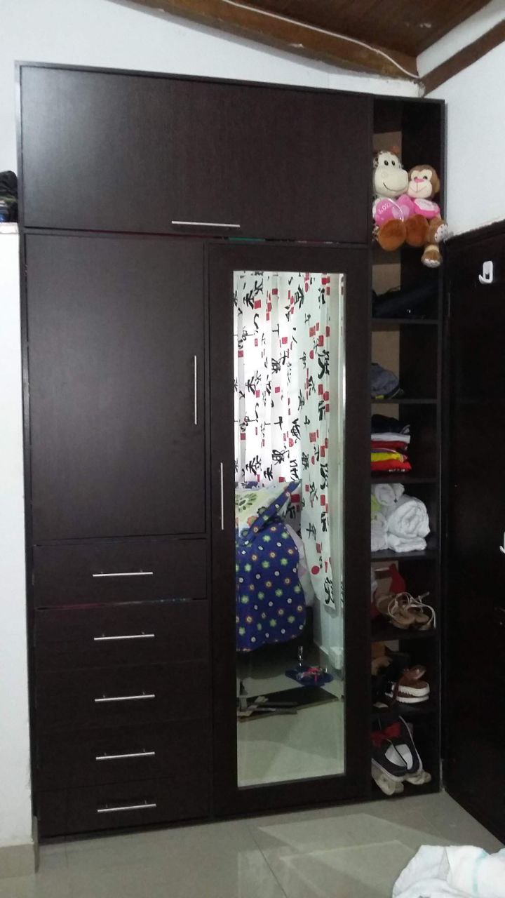 Closet con espejo